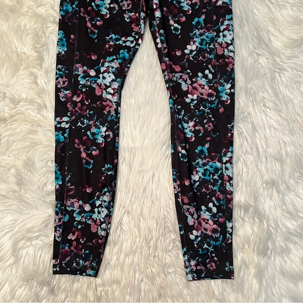 Avia Active Core Performance Legging Black Floral L 12-14 - Picture 5 of 11